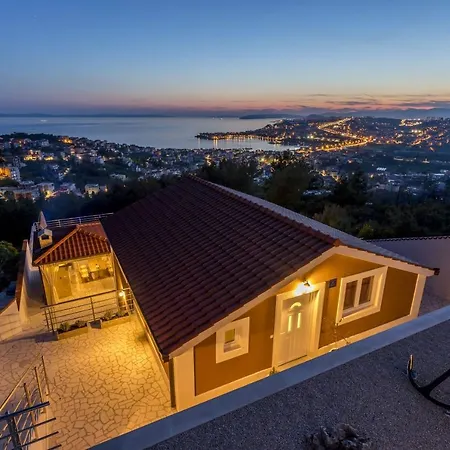 Ancora Villa