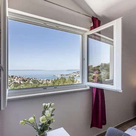 Ancora Villa Podstrana